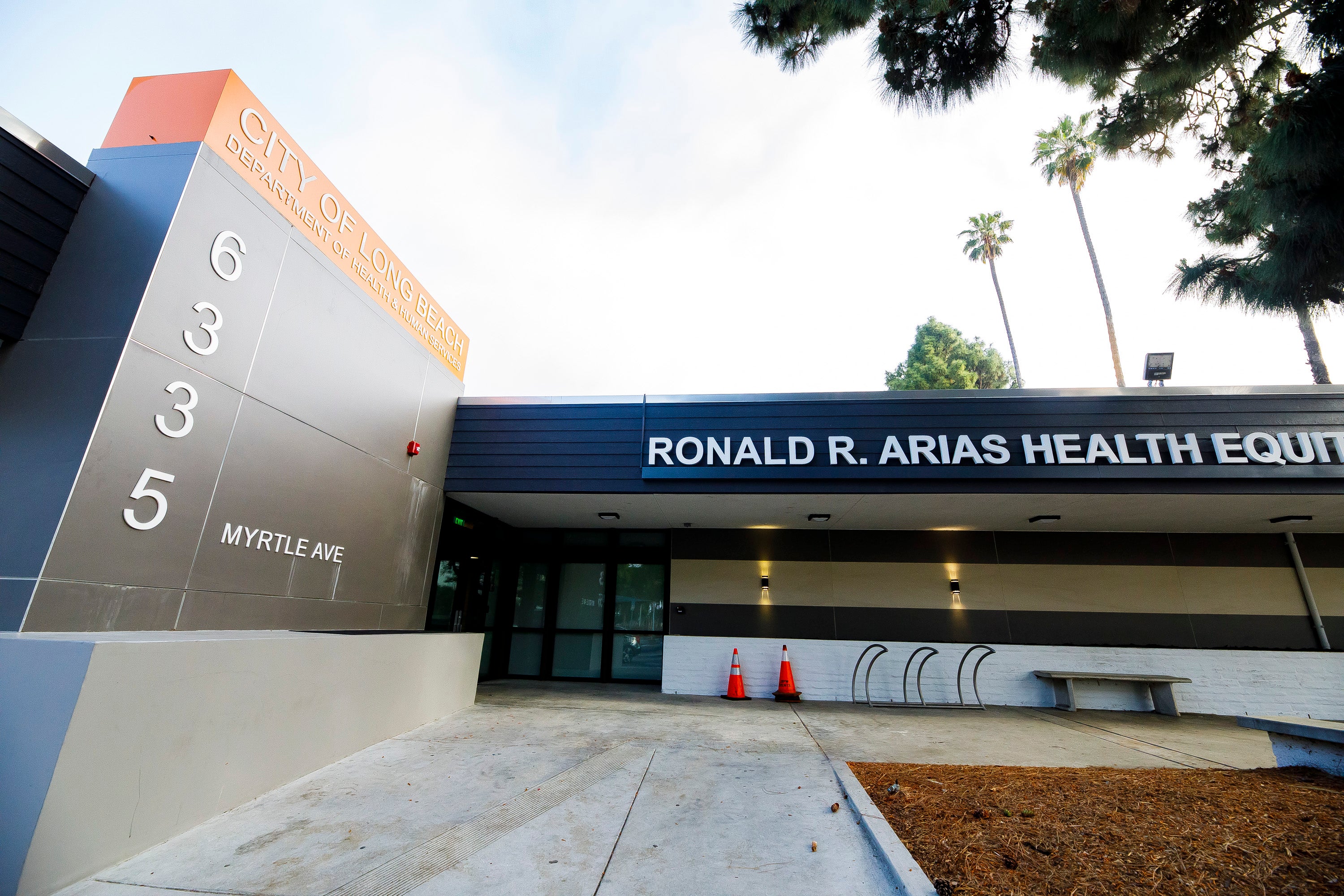 Entrance to a gray building. Entrance to a gray building.