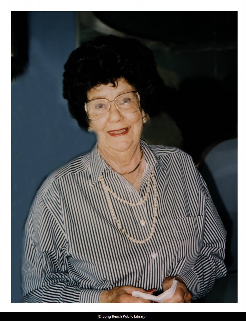 Headshot of Barbara London 